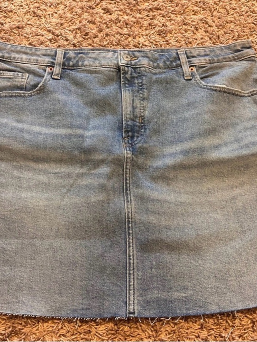 Old Navy Sz 18 Denim Skirt - NWT